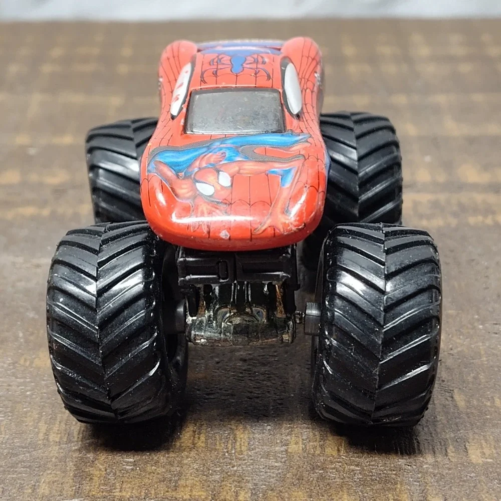 Hot Wheels Monster Jam 4X4 Truck SPIDERMAN Spider-man Marvel